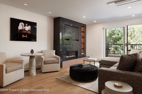 1-i-205 E Durant Ave, Aspen, CO, 81611-3814 | Card Image