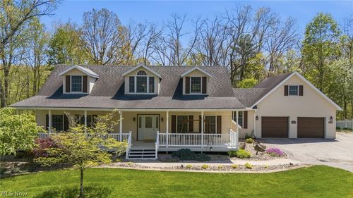 40 Whitetail Drive, Parkersburg, WV, 26104 | Card Image