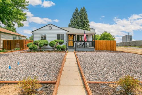 1760 S Monroe St, Denver, CO, 80210-3020 | Card Image