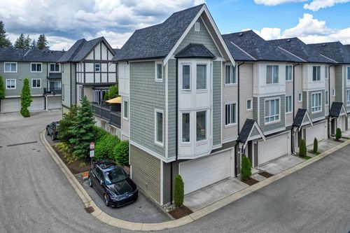 21-8138 204 St, Langley, BC, V2Y0T4 | Card Image