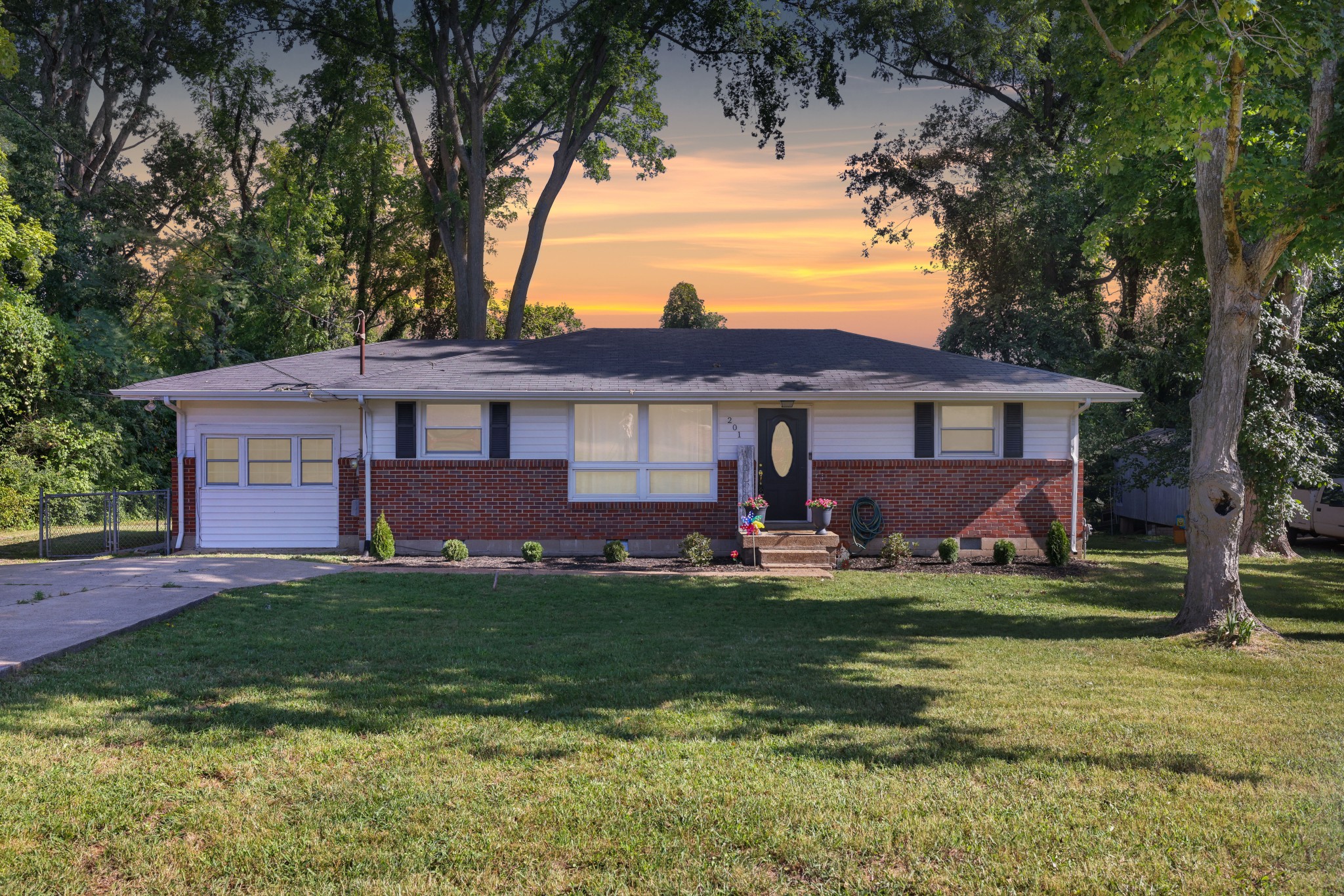 Belaire Dr, Smyrna, TN 37167