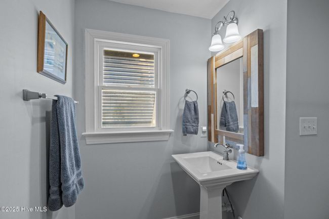 141 Bay View Blvd, House other with 3 bedrooms, 3 bathrooms and 1 parking in Atlantic Beach NC | Image 17