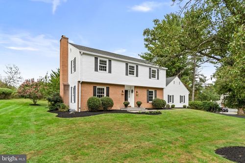 9030 Manordale Rd, ELLICOTT CITY, MD, 21042-5327 | Card Image