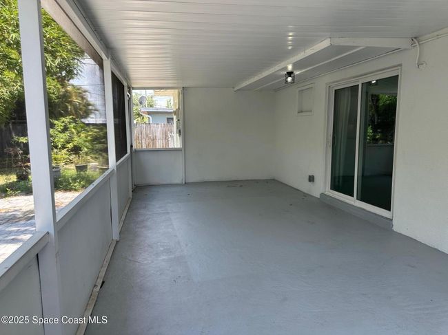 Huge Back Screened In Porch | Image 29