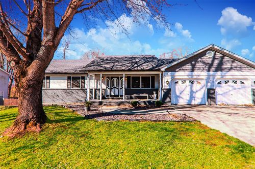 110 Southwood Trce, Collinsville, IL, 62234-1540 | Card Image
