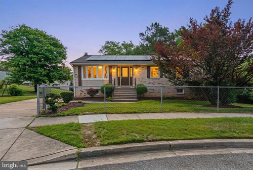 9004 Mill Ct, FORT WASHINGTON, MD, 20744-3622 | Card Image
