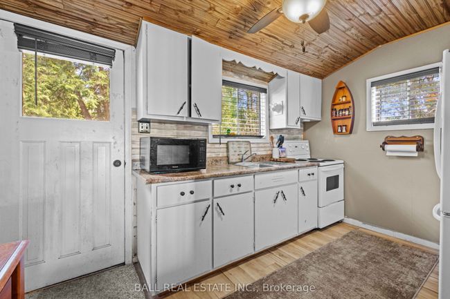 53 Rustic Bay St, House other with 4 bedrooms, 1 bathrooms and 6 parking in Lindsay ON | Image 25