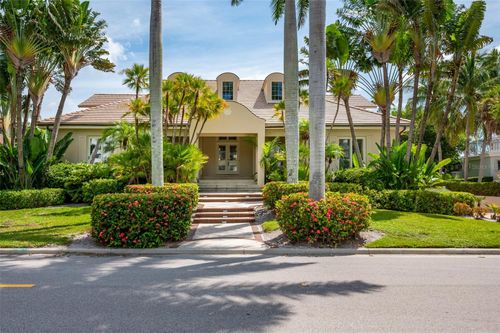 981 Longboat Club Rd, Longboat Key, FL, 34228-3804 | Card Image