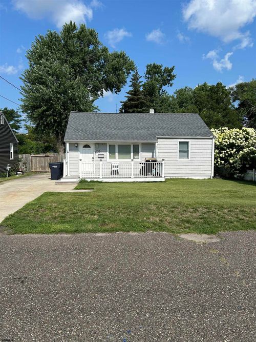635 8th St, Absecon, NJ, 08201-2710 | Card Image