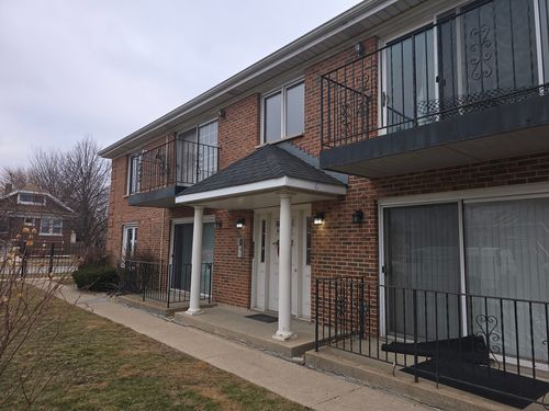 1w-6824 16th St, Berwyn, IL, 60402-1378 | Card Image