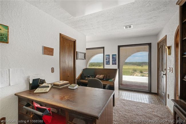 40079 E County Road 1315, House other with 3 bedrooms, 4 bathrooms and null parking in McCurtain OK | Image 10