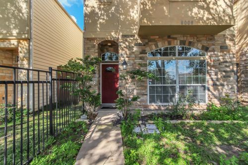 9006 Lakes At 610 Dr, Houston, TX, 77054-2400 | Card Image