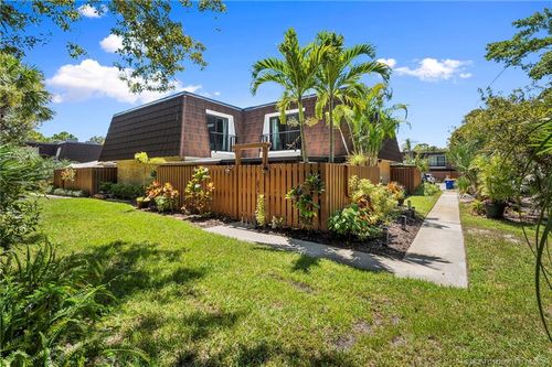 102-5616 Se Riverboat Dr, Stuart, FL, 34997-1606 | Card Image