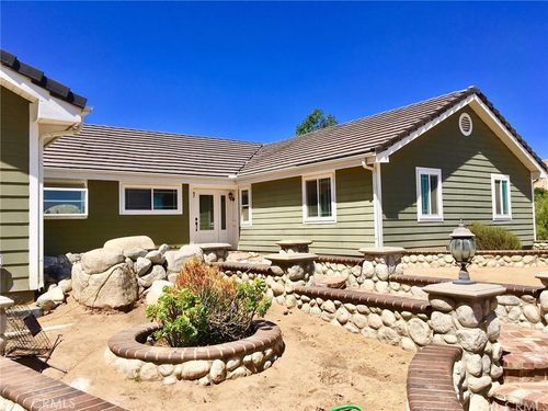 23435 Rolling Meadows Dr, Lake Mathews, CA, 92570-8909 | Card Image