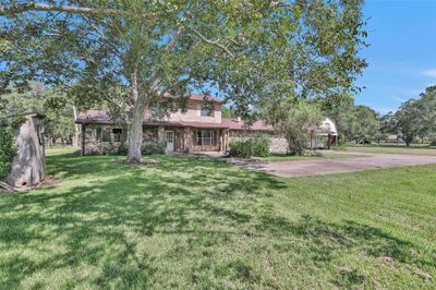 5302 Old Chocolate Bayou Road, House other with 3 bedrooms, 2 bathrooms and null parking in Manvel TX | Image 1