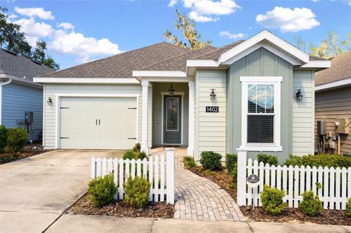 1402 132nd Blvd, NEWBERRY, FL, 32669-2695 | Card Image