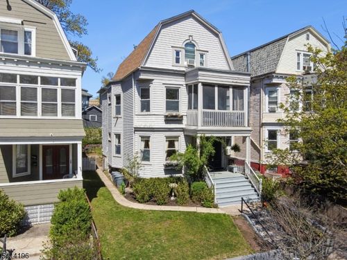 194 Hillside Ave, Glen Ridge, NJ, 07028-2333 | Card Image