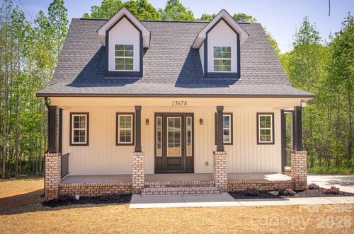 15678 Silver Rd, Oakboro, NC, 28129-8943 | Card Image