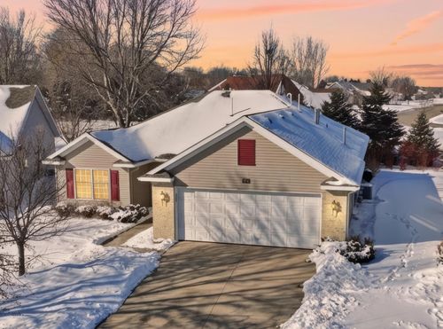 2536 7th Ave Se, Willmar, MN, 56201-6140 | Card Image