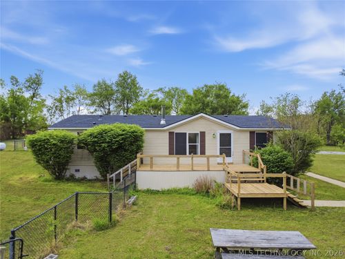 9101 S 4180 Rd, Claremore, OK, 74017-3323 | Card Image
