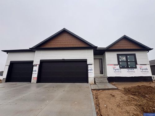 11908 S 118th St, Papillion, NE, 68046-5041 | Card Image