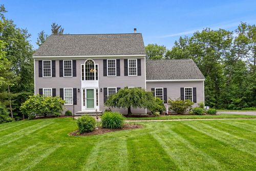 401 Wallace Rd, Goffstown, NH, 03045-2121 | Card Image