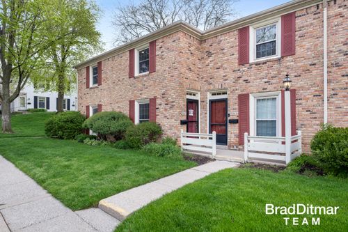 2436 Abbington Dr, Grand Rapids, MI, 49506-5402 | Card Image
