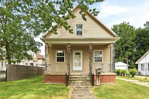 1427 Brown Street, Saginaw, MI, 48601 | Card Image