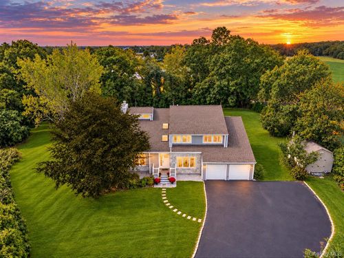 117 Southfield Road, Riverhead, NY, 11933 | Card Image