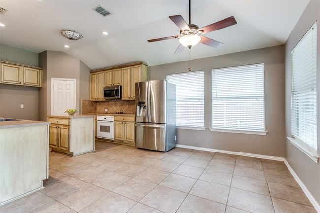 3504 Carlton St, House other with 4 bedrooms, 2 bathrooms and null parking in Grapevine TX | Image 7