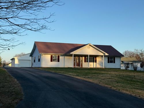 257 Johnny Bernard Loop, Russell Springs, KY, 42642-8695 | Card Image