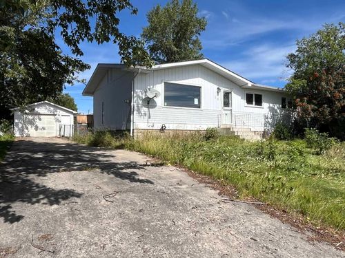 16 Centennial Cres, Swan Hills, AB, T0G2C0 | Card Image