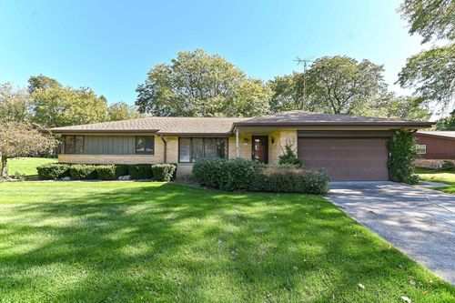7684 S Logan Avenue, Oak Creek, WI, 53154 | Card Image