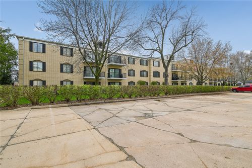 apt-318-150 Thompson Dr Se, Cedar Rapids, IA, 52403-1740 | Card Image