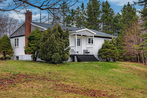 73 Mackillop Ave, Coxheath, NS, B1L1E1 | Card Image