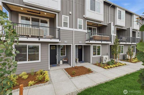 p3-21029 87th Ave Se, Snohomish, WA, 98296-7721 | Card Image