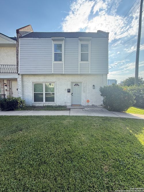 524-10798 Briar Forest Dr, Houston, TX, 77042-2321 | Card Image
