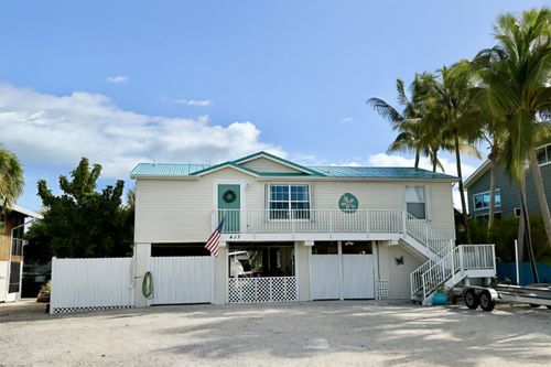 417 Pirates Rd, Little Torch Key, FL, 33042-5540 | Card Image