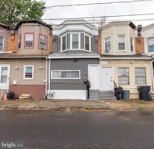 39 N 22nd St, CAMDEN, NJ, 08105-1007 | Card Image