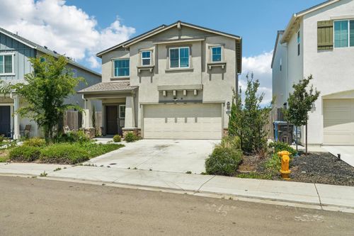 123 Traverso Street, Manteca, CA, 95336 | Card Image