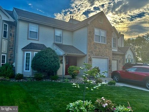 3 Sandhurst Dr, MOUNT LAUREL, NJ, 08054-6203 | Card Image