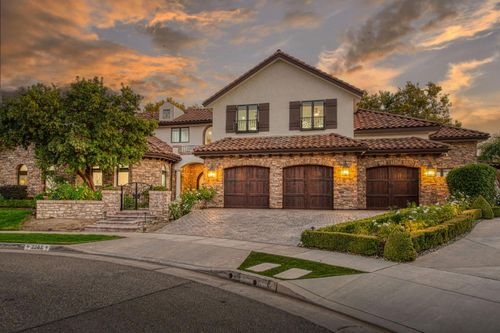 2283 E Sarazen Ave, Fresno, CA, 93730 | Card Image