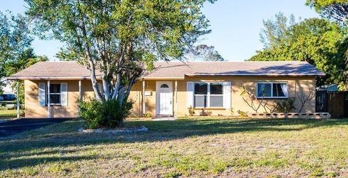 2193 66th Ave S, SAINT PETERSBURG, FL, 33712-5801 | Card Image