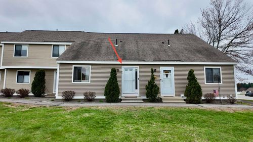 86 Pendleton Ln, Londonderry, NH, 03053-3607 | Card Image