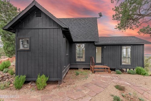 8200 W Rolling Ridge Rd, Ash Fork, AZ, 86320 | Card Image