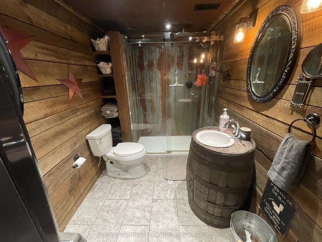 11780 Highway 28, House other with 5 bedrooms, 2 bathrooms and 10 parking in Apsley ON | Image 17