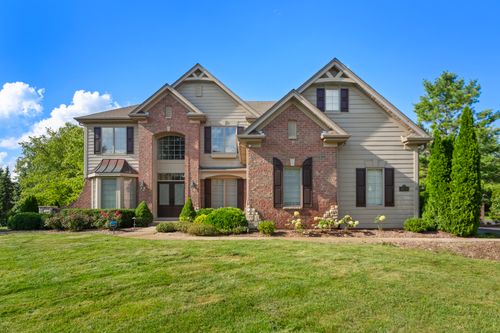 3818 Grand View Ct, St. Charles, IL, 60175-5662 | Card Image