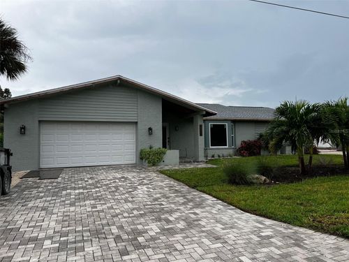 403 28th St, Holmes Beach, FL, 34217-2105 | Card Image