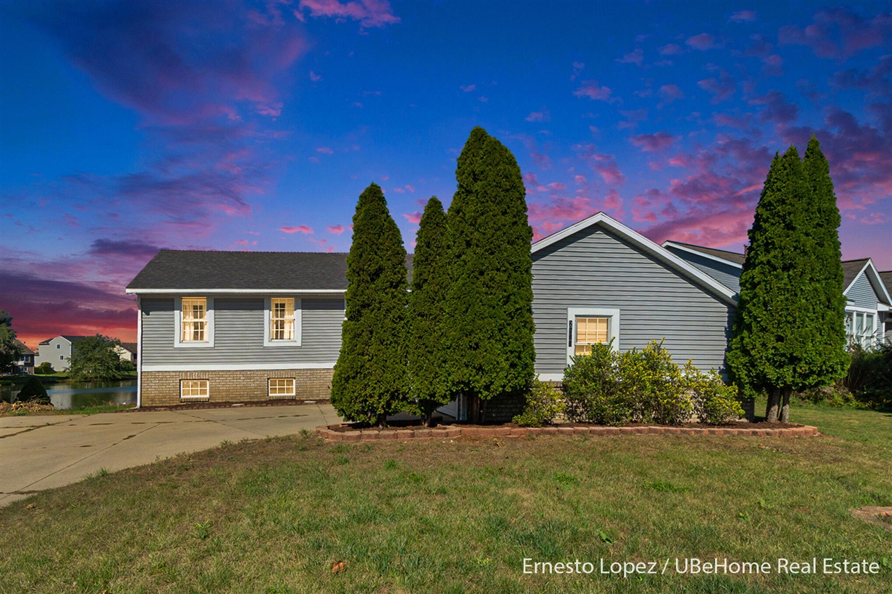 Riley Ridge Rd, Holland, MI 49424