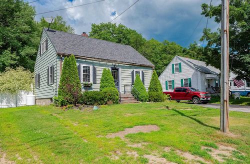 16 Parent St, South Berwick, ME, 03908-1417 | Card Image
